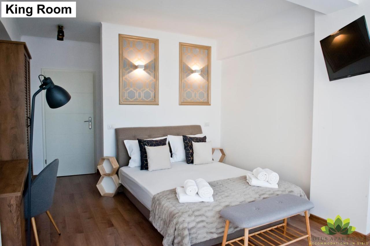 Sibiu Lotus Apartments エクステリア 写真